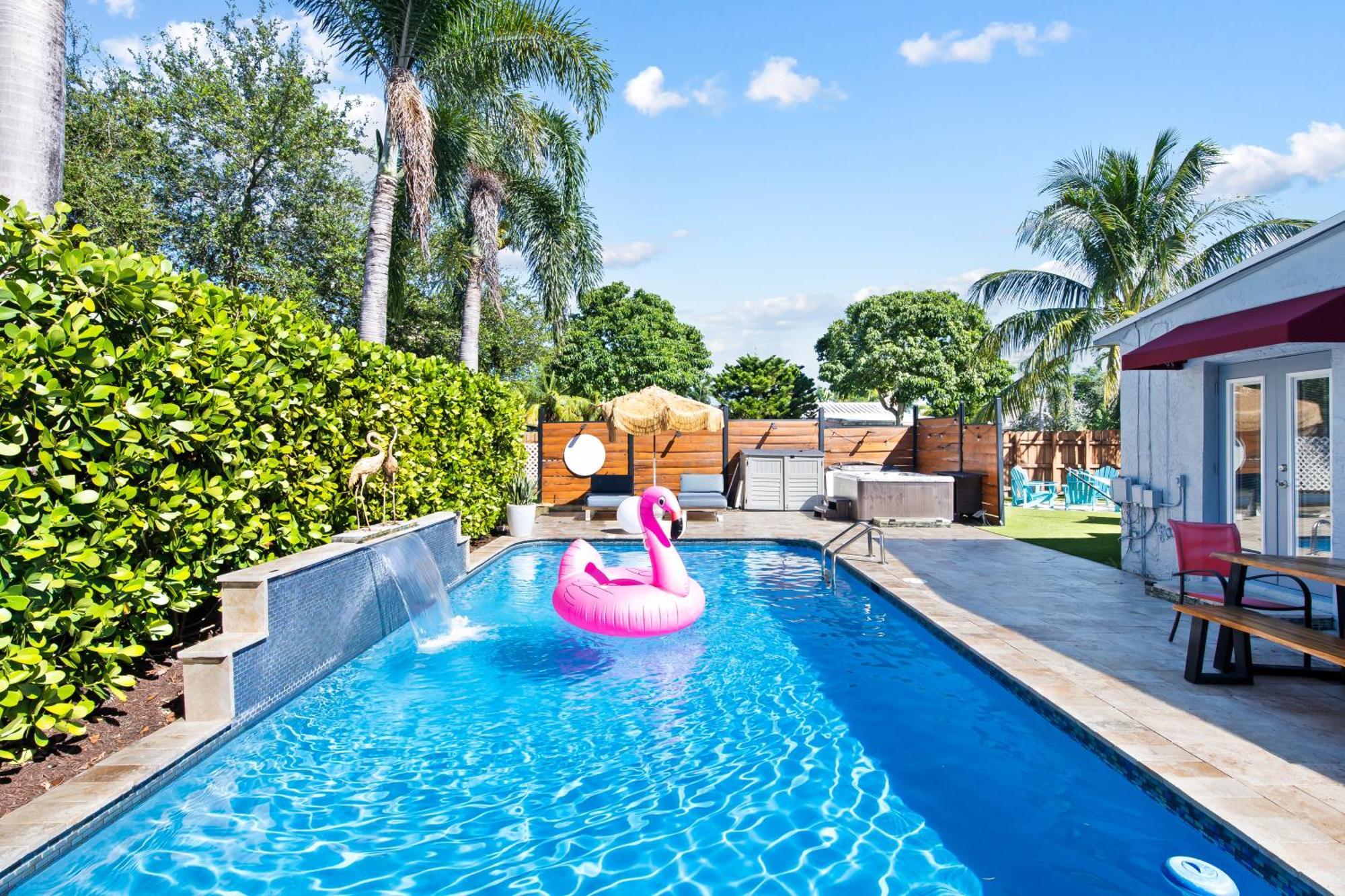 Palms Retreat! Giant Heated Pool-Hottub-Firepit-5Min2Beach-Pets-Ev Chgr Fort Lauderdale Esterno foto